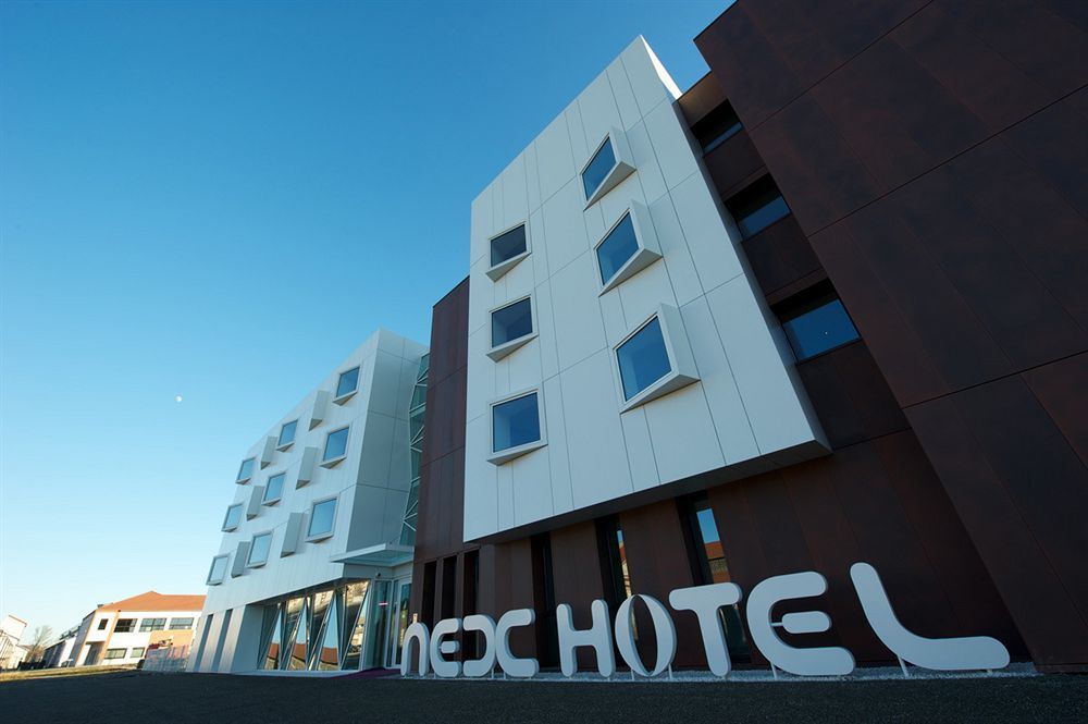 Nex Hotel Tarbes Exterior foto